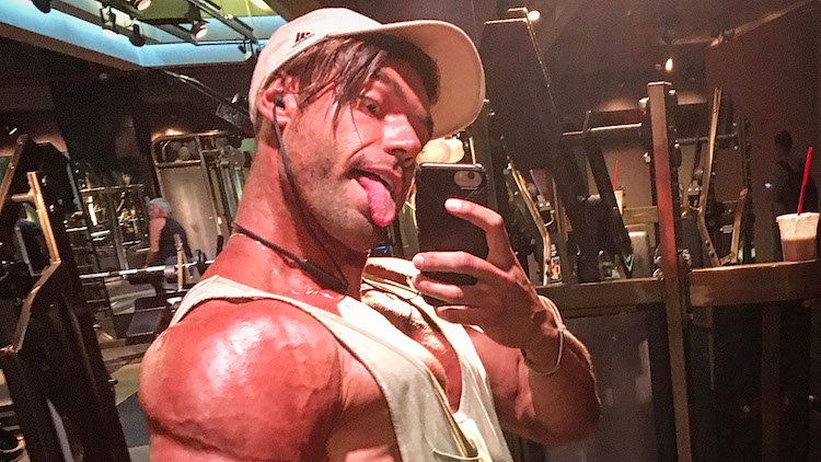 Ανέκδοτο: Ο Σφίχτης, ο ποuστης και η μύγα …! Τρελό γέλιο